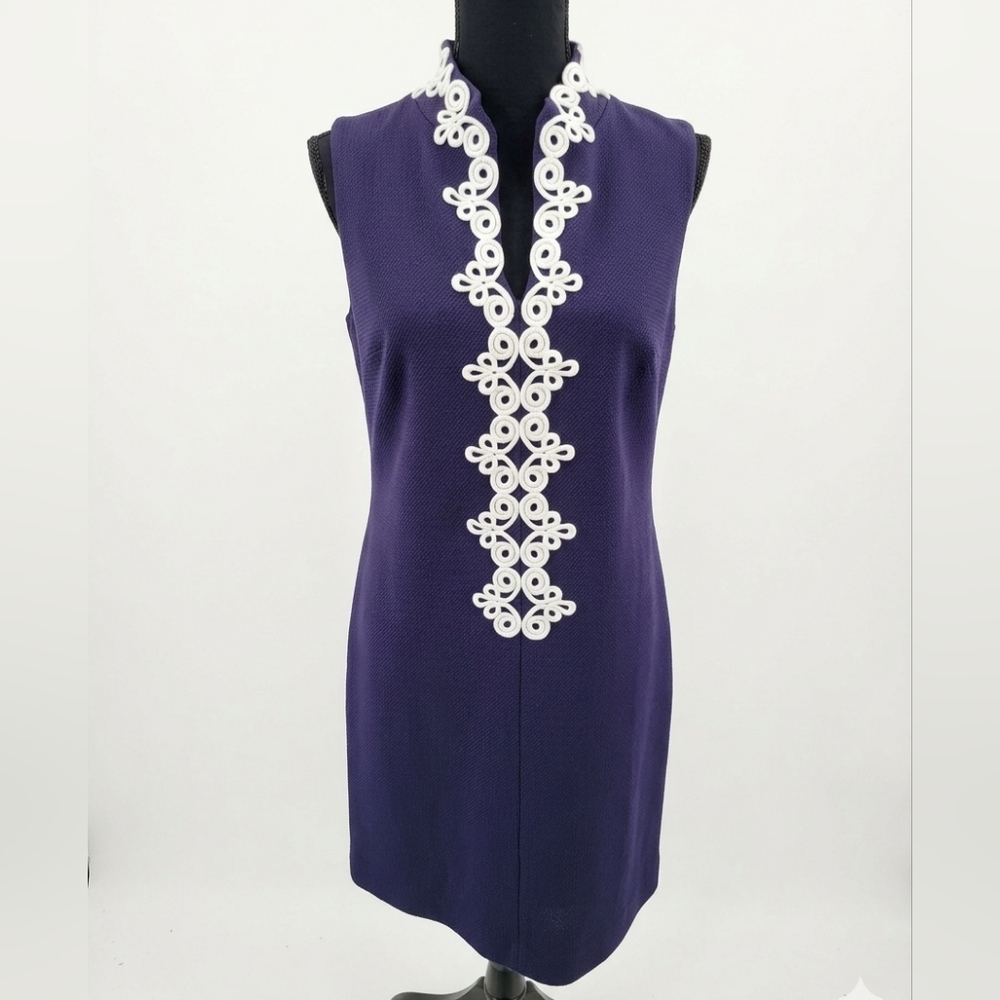 Vince Camuto Deep Purple Sleeveless Sheath Dress with White Appliqué Trim